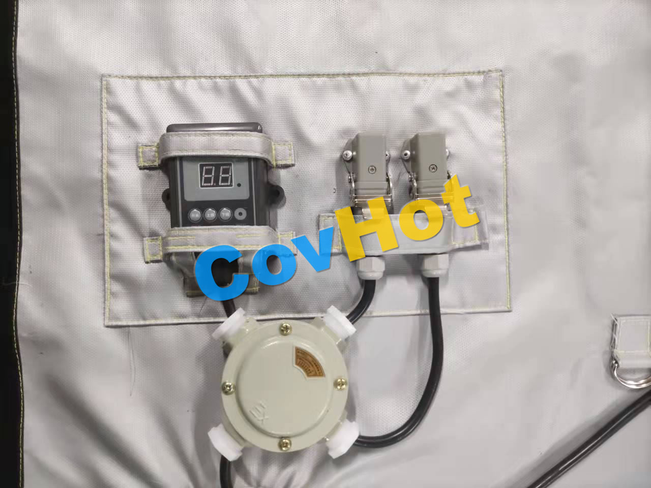 電伴熱<a href=http://buvvn.cn/e/tags/?tagname=%E4%BF%9D%E6%B8%A9%E5%A5%97 target=_blank class=infotextkey>保溫套</a>